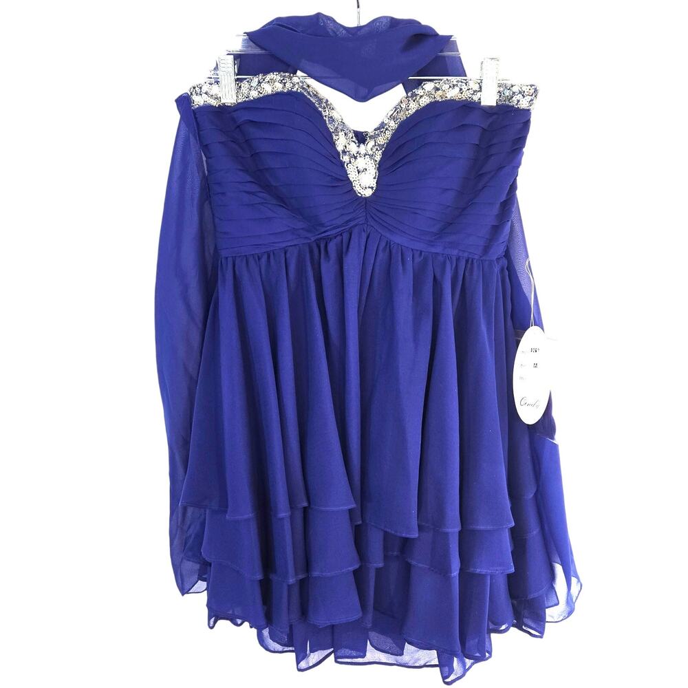 NWT Women's Cindy Semi Formal Dress Medium Fits Like Small S Party Junior Prom